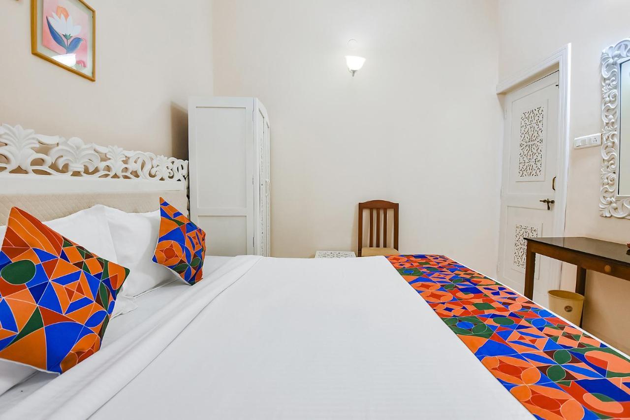 קנדולים Fabhotel Prime Tanjo Highland With Pool - 500M From Calangute Beach מראה חיצוני תמונה