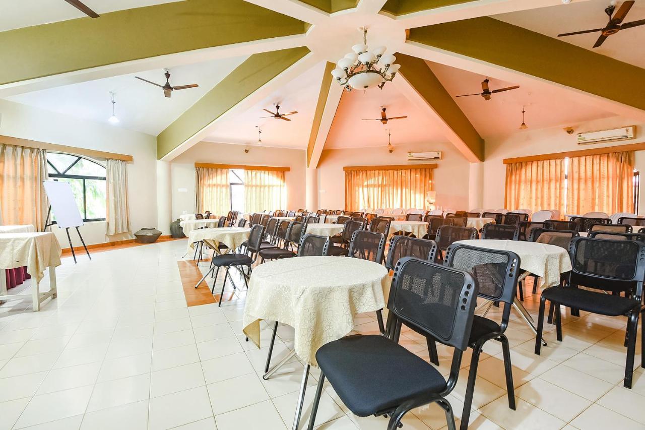 קנדולים Fabhotel Prime Tanjo Highland With Pool - 500M From Calangute Beach מראה חיצוני תמונה